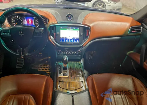 2014 Maserati Ghibli S z USA, uszkodzony, nr VIN ZAM57RTA0E1087454